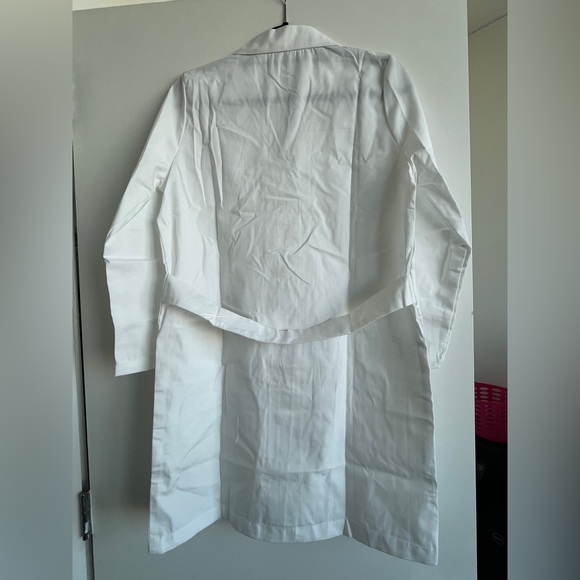 Allhearts Lab coat 38” NWT - Picture 5 of 6